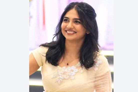 ఆ డైరెక్టర్ వల్లే ఈ స్థాయికి వచ్చా.. ఎప్పటికీ రుణపడి ఉంటా: మమితా బైజు